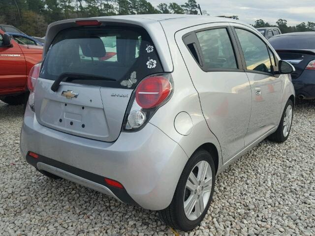 KL8CA6S98FC806385 - 2015 CHEVROLET SPARK LS SILVER photo 4