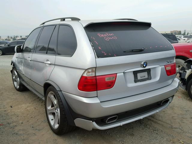 5UXFB93552LN79552 - 2002 BMW X5 4.6IS SILVER photo 3