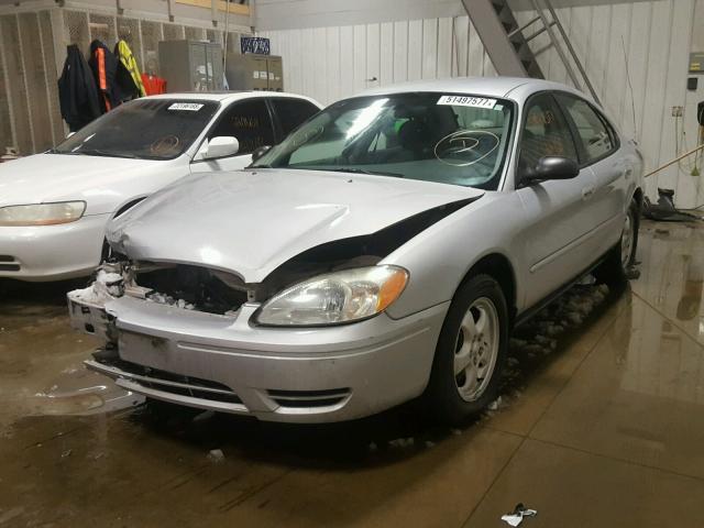 1FAFP53UX7A172709 - 2007 FORD TAURUS SE SILVER photo 2