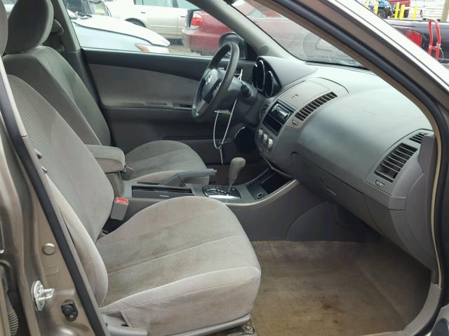 1N4AL11D55C392889 - 2005 NISSAN ALTIMA S GOLD photo 5