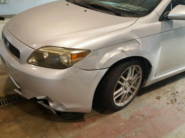 JTKDE167970218325 - 2007 TOYOTA SCION TC SILVER photo 9