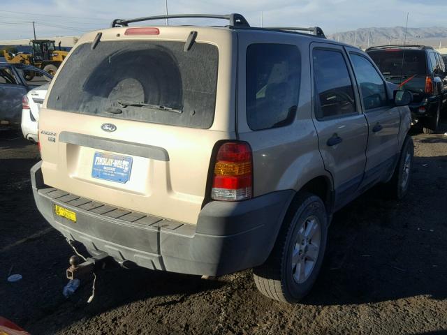 1FMYU03Z57KB28522 - 2007 FORD ESCAPE XLT GOLD photo 4