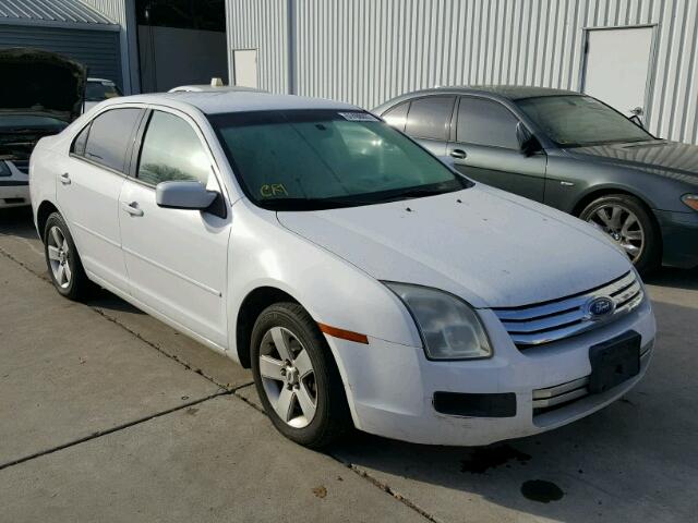 3FAFP07ZX6R117853 - 2006 FORD FUSION SE WHITE photo 1