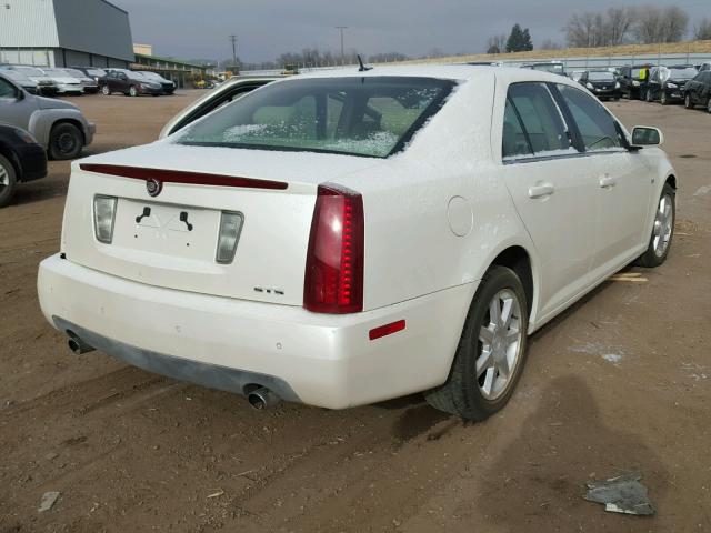 1G6DW677750197703 - 2005 CADILLAC STS WHITE photo 4