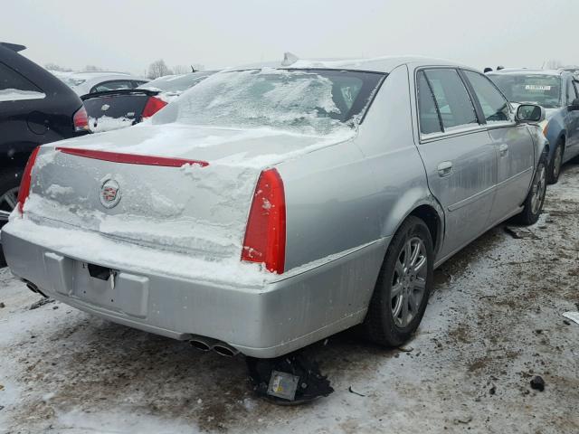 1G6KD57Y09U119682 - 2009 CADILLAC DTS SILVER photo 4