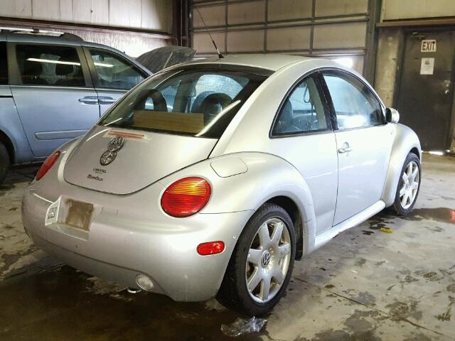 3VWDD21C32M419886 - 2002 VOLKSWAGEN NEW BEETLE SILVER photo 4