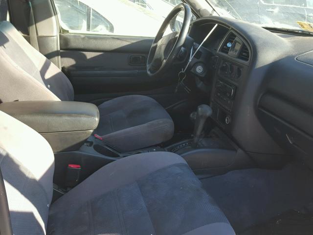 JN8DR09Y01W594544 - 2001 NISSAN PATHFINDER GRAY photo 5