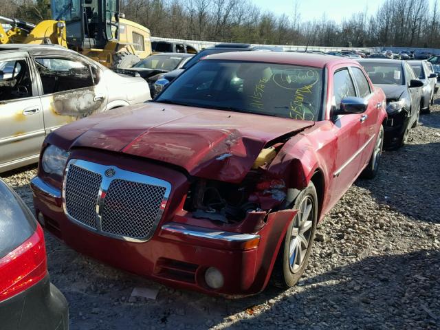 2C3KA63H18H335600 - 2008 CHRYSLER 300C RED photo 2