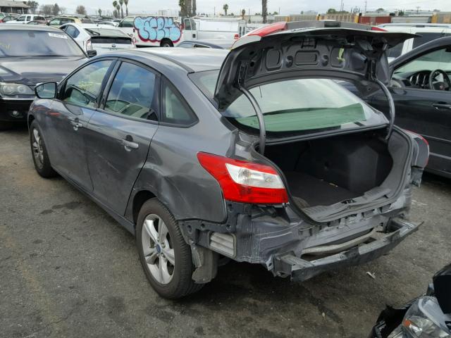 1FADP3F21DL267469 - 2013 FORD FOCUS SE GRAY photo 3