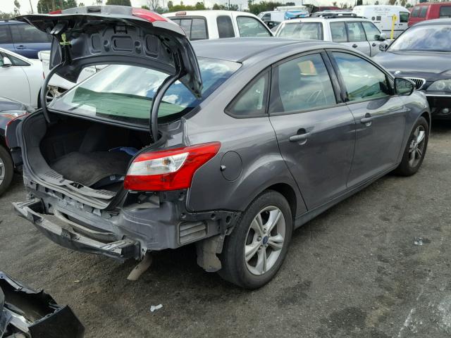 1FADP3F21DL267469 - 2013 FORD FOCUS SE GRAY photo 4