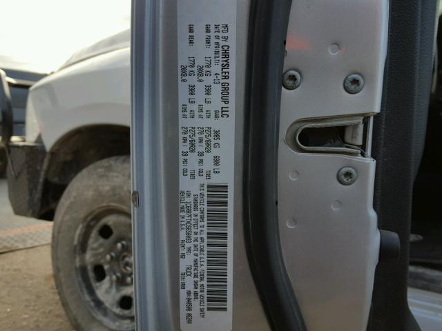 1C6RR7FTXDS658093 - 2013 RAM 1500 ST SILVER photo 10