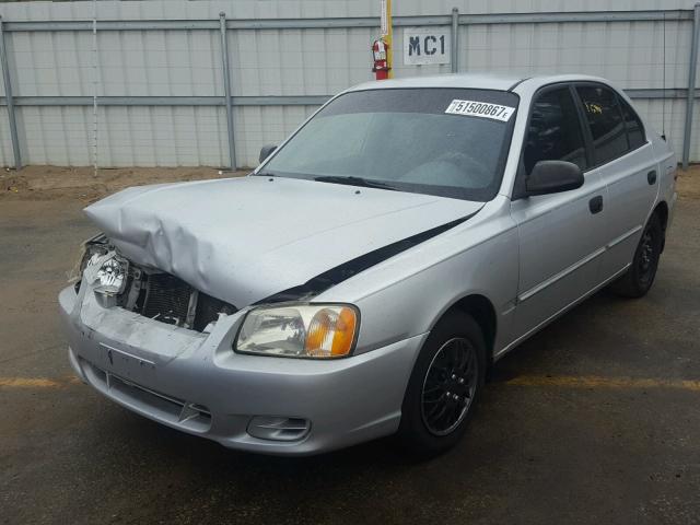 KMHCG45C52U305178 - 2002 HYUNDAI ACCENT GL SILVER photo 2