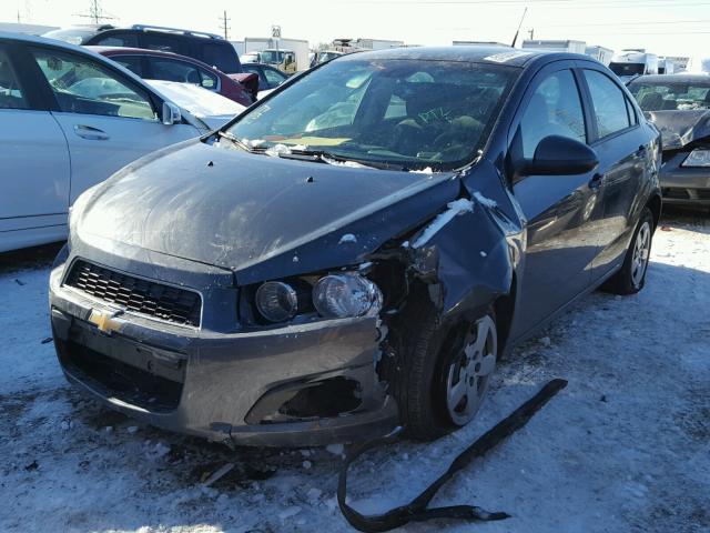 1G1JA5SH7D4197399 - 2013 CHEVROLET SONIC LS 灰色 照片 2
