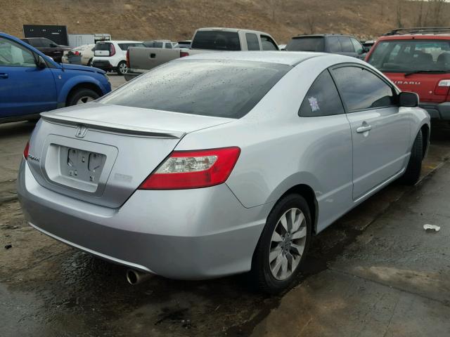 2HGFG12859H500597 - 2009 HONDA CIVIC EX SILVER photo 4