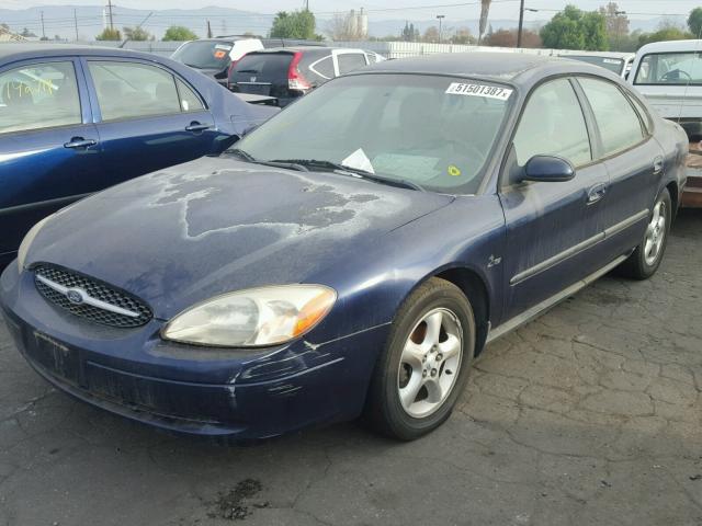 1FAFP5326YG277700 - 2000 FORD TAURUS SE BLUE photo 2