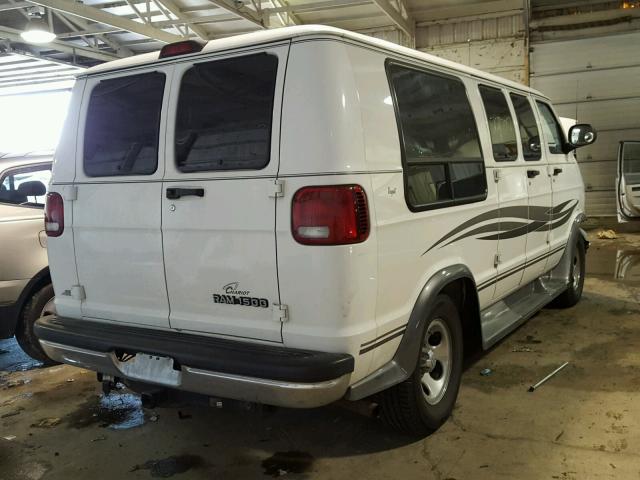 2D6WB11Y53K507889 - 2003 DODGE RAM VAN B1 WHITE photo 4