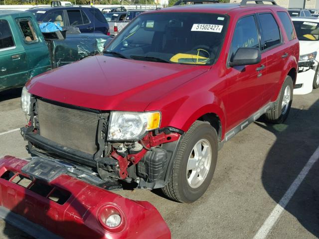 1FMCU0D77AKA05156 - 2010 FORD ESCAPE XLT RED photo 2