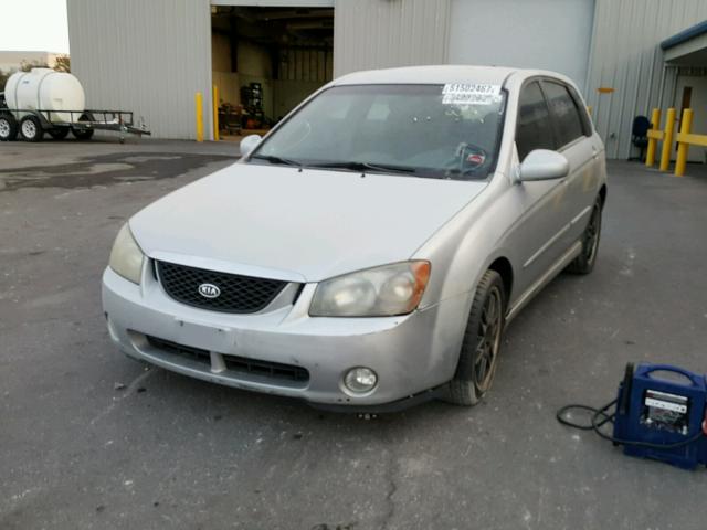 KNAFE161065223620 - 2006 KIA SPECTRA5 SILVER photo 2