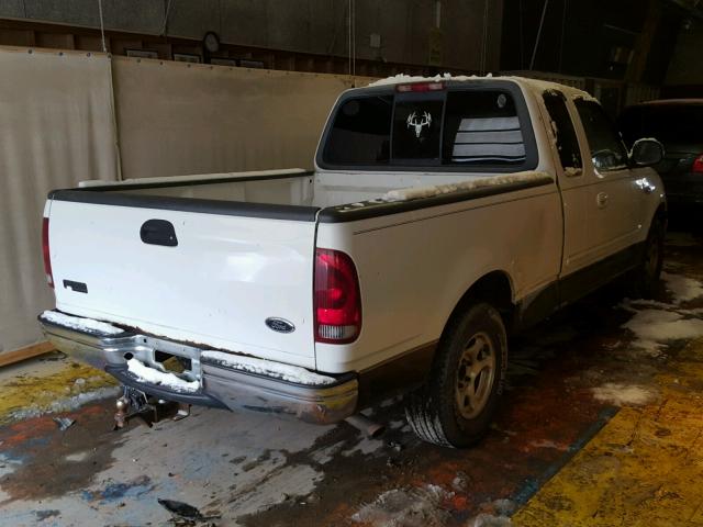 1FTZX1722YNA55693 - 2000 FORD F150 WHITE photo 4