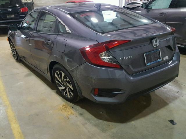 19XFC2F78HE027063 - 2017 HONDA CIVIC EX ნაცრისფერი ფოტო 3