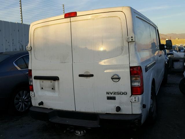 1N6AF0KY1EN108592 - 2014 NISSAN NV 2500 WHITE photo 4