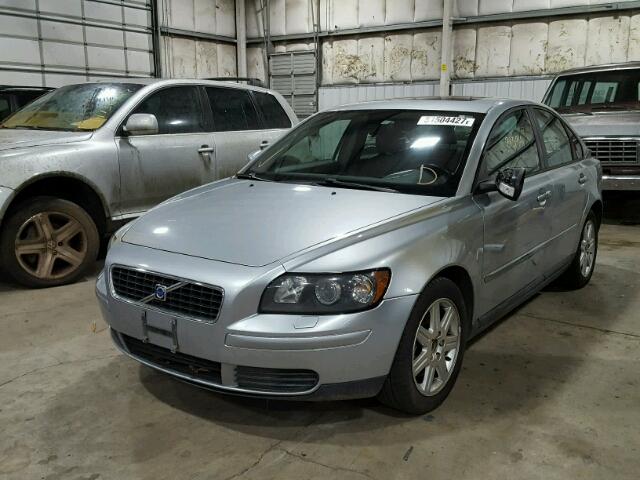 YV1MS382X72298407 - 2007 VOLVO S40 2.4I SILVER photo 2