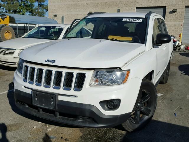 1J4NT1FA4BD155465 - 2011 JEEP COMPASS SP WHITE photo 2