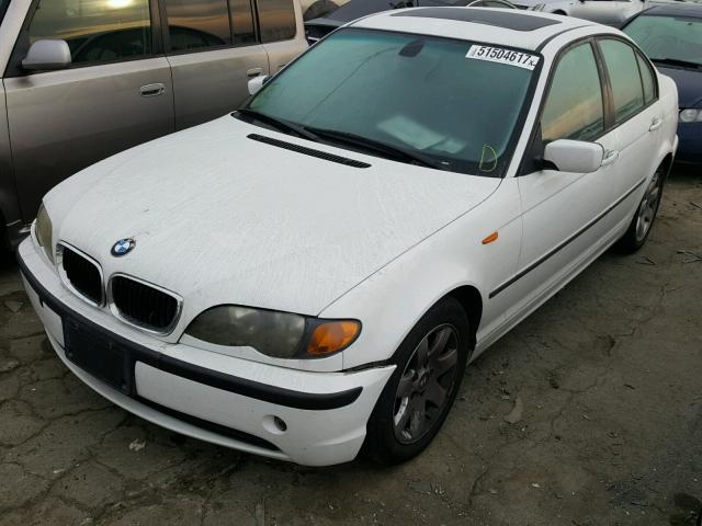 WBAAZ33485KW77798 - 2005 BMW 325 IS SUL WHITE photo 2