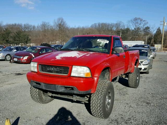 1GTCT19X338233516 - 2003 GMC SONOMA RED photo 2