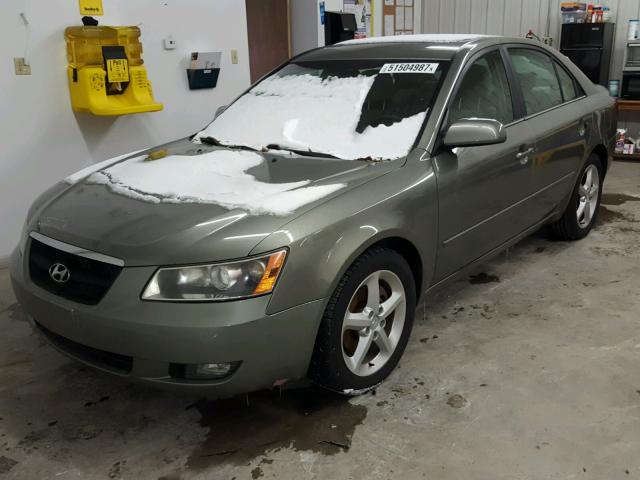 5NPEU46F77H214297 - 2007 HYUNDAI SONATA SE BEIGE photo 2