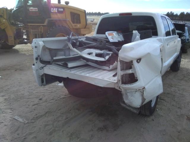 1D7CE2GK4AS125645 - 2010 DODGE DAKOTA ST WHITE photo 4