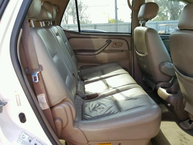 5TDZT34A73S204332 - 2003 TOYOTA SEQUOIA SR WHITE photo 6