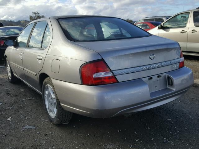 1N4DL01A81C183704 - 2001 NISSAN ALTIMA GXE SILVER photo 3