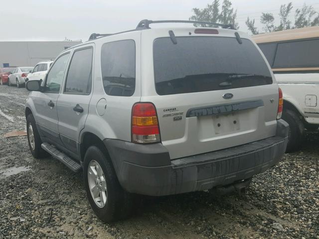 1FMYU03146KC43895 - 2006 FORD ESCAPE XLT SILVER photo 3