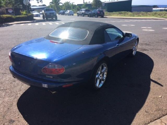 SAJDA42B343A38142 - 2004 JAGUAR XKR BLUE photo 4