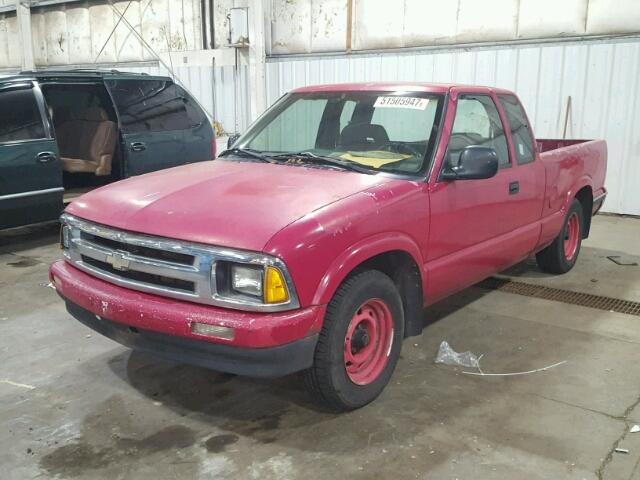 1GCCS194XTK143078 - 1996 CHEVROLET S TRUCK S1 RED photo 2