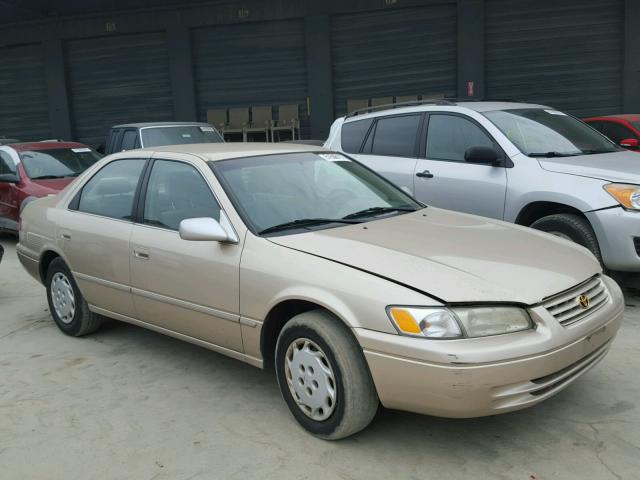 JT2BG28KXW0126874 - 1998 TOYOTA CAMRY LE BEIGE photo 1