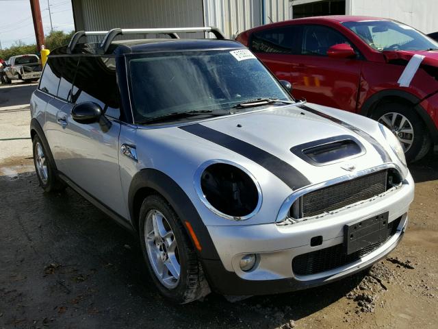 WMWMM33549TP90698 - 2009 MINI COOPER S C SILVER photo 1