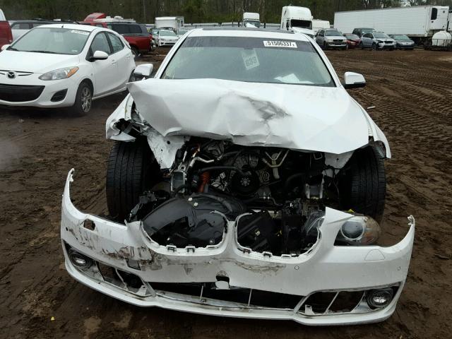 WBA5B1C51GG550996 - 2016 BMW 535 I WHITE photo 9
