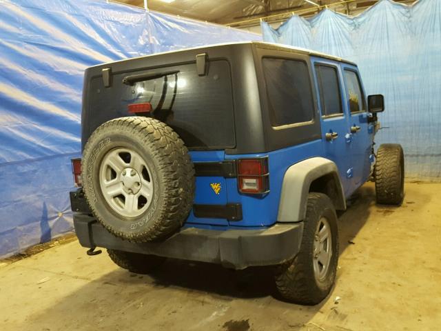 1J4BA3H17BL579293 - 2011 JEEP WRANGLER U BLUE photo 4