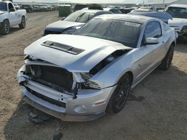 1ZVBP8JZ8E5263988 - 2014 FORD MUSTANG SH SILVER photo 2