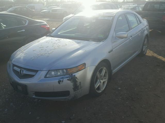 19UUA66285A032014 - 2005 ACURA TL SILVER photo 2