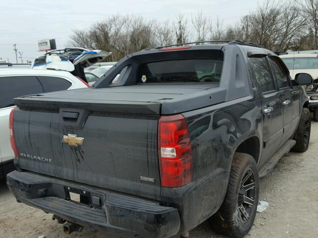 3GNFK12397G317709 - 2007 CHEVROLET AVALANCHE BLACK photo 4