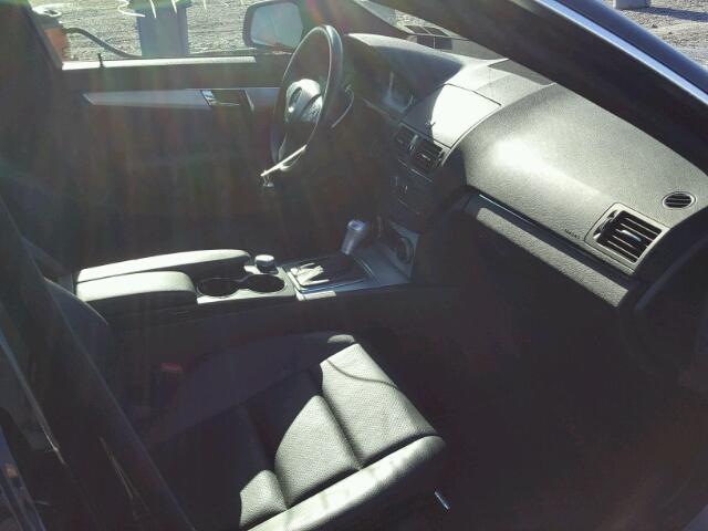 WDDGF81XX8F157380 - 2008 MERCEDES-BENZ C 300 4MAT BLACK photo 5