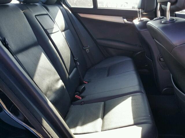 WDDGF81XX8F157380 - 2008 MERCEDES-BENZ C 300 4MAT BLACK photo 6
