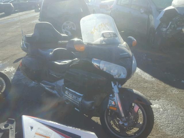 1HFSC47L1AA904786 - 2010 HONDA GL1800 GRAY photo 1