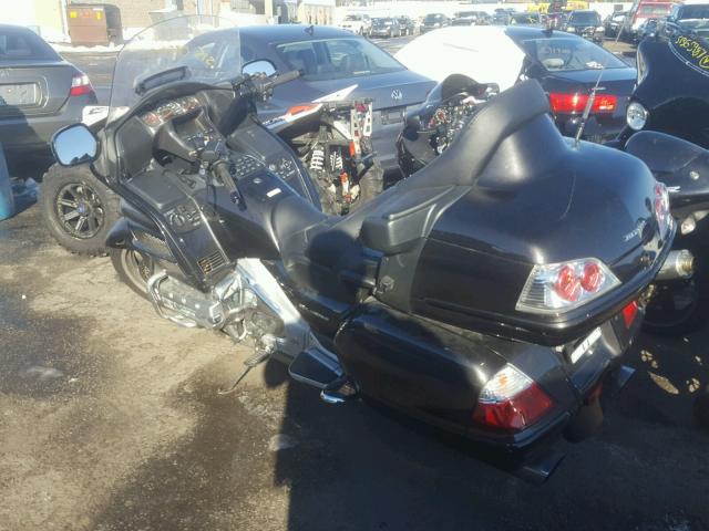 1HFSC47L1AA904786 - 2010 HONDA GL1800 GRAY photo 3