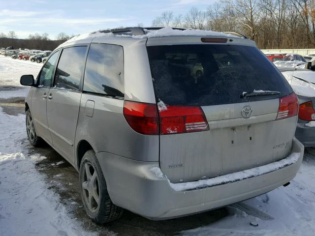 5TDBA23CX5S053879 - 2005 TOYOTA SIENNA LE SILVER photo 3