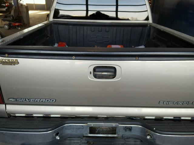 1GCEK19TXYE385861 - 2000 CHEVROLET SILVERADO BEIGE photo 6