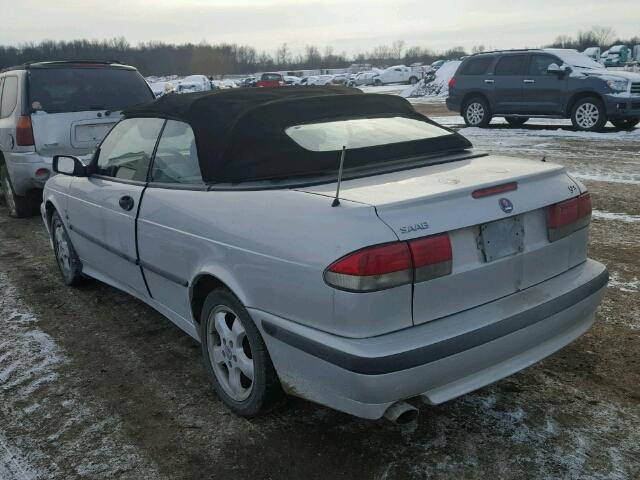 YS3DF78K517001340 - 2001 SAAB 9-3 SE SILVER photo 3